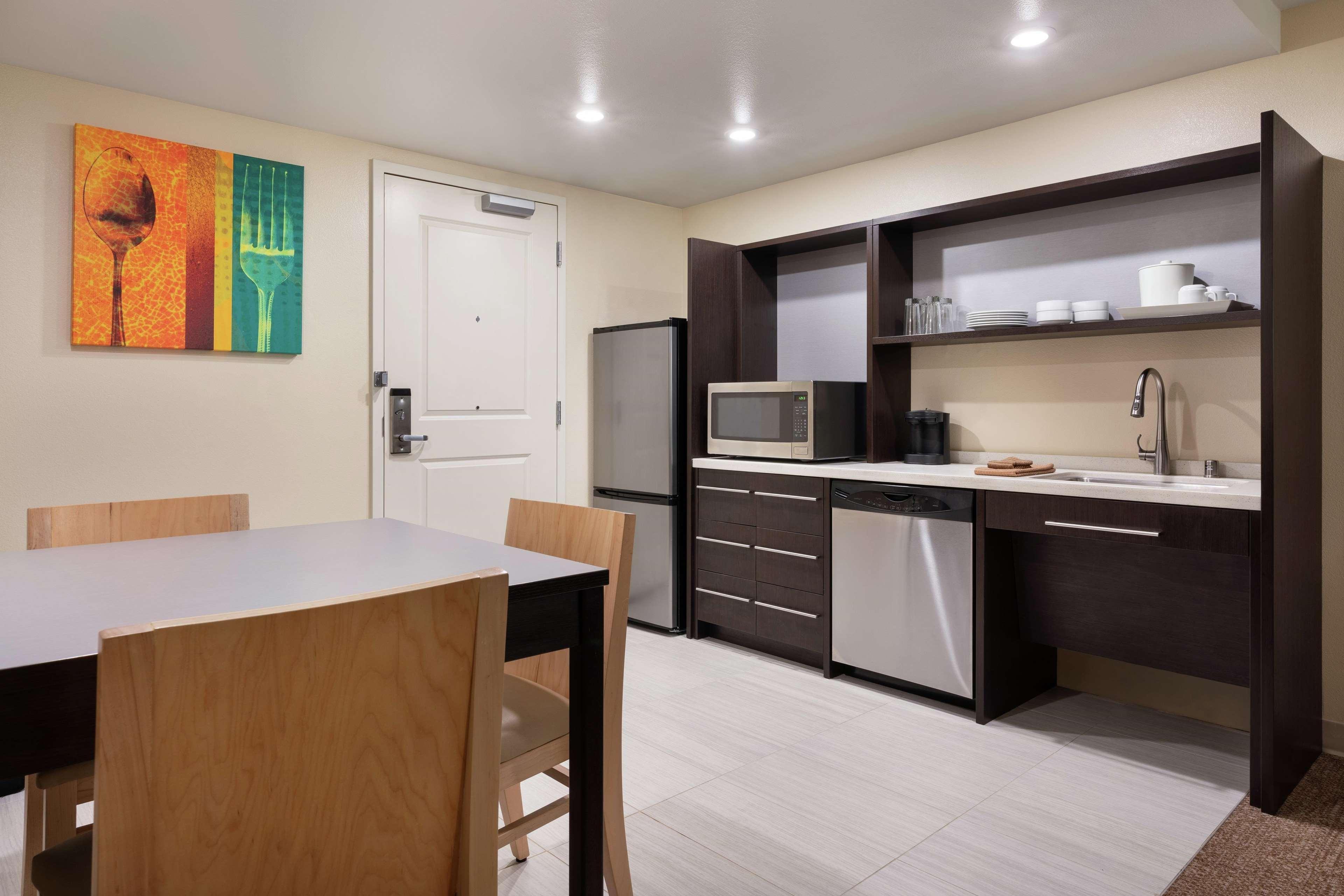 Home2 Suites By Hilton Anchorage/Midtown מראה חיצוני תמונה